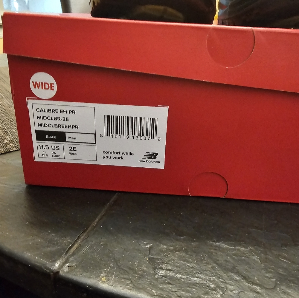 New Balance black, hard toe work boots Size 11.5 Wide